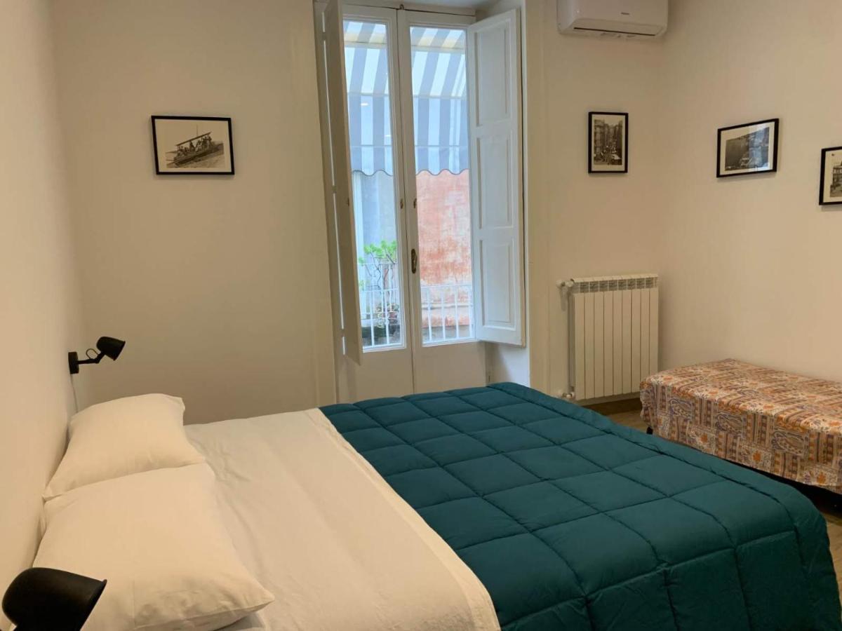 Fondacolivella Hotel Наполи Екстериор снимка