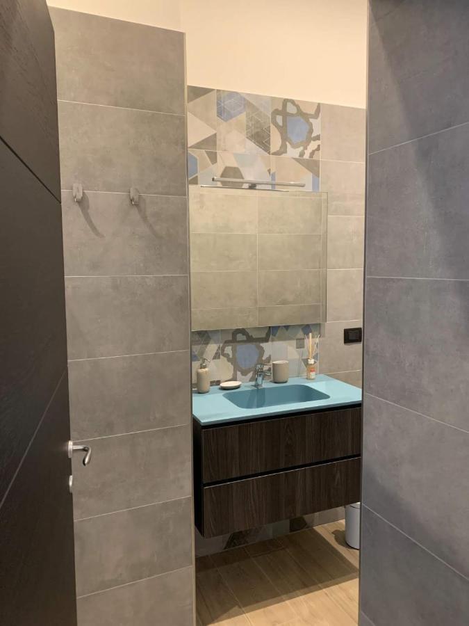 Fondacolivella Hotel Наполи Екстериор снимка